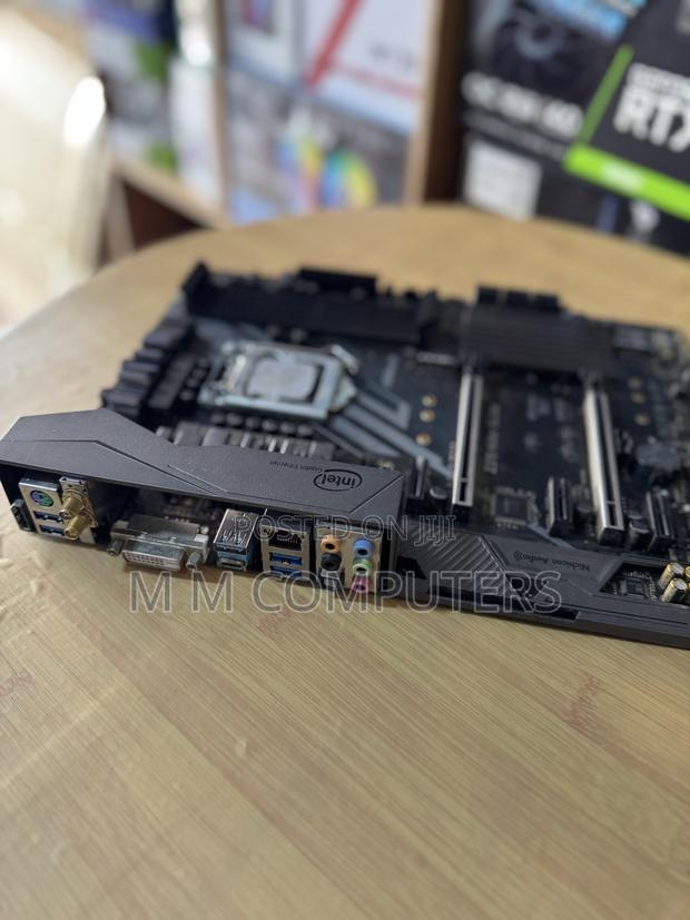 Asrock Z370 Killer Wifi + Intel I7 8700 photo 2