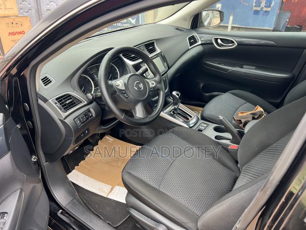 Nissan Sentra 2019 Black