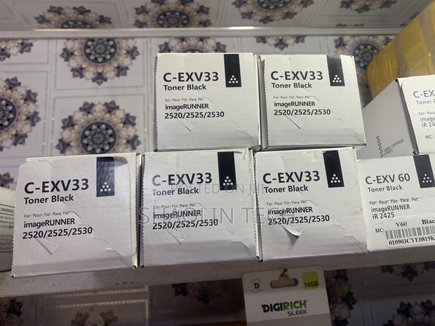 Canon C-Exv33 Black Toner photo 3