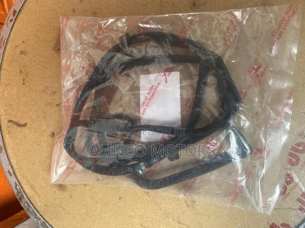 Honda Civic 2015,2016,2017 Etc 2.0l Valve Cover Seal photo 2
