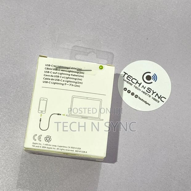 Usb C to Lightening Cable (2m) photo 2