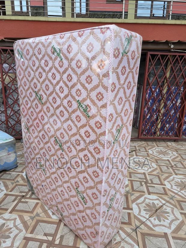 14 Inches Double Size Mattress · Photo 4