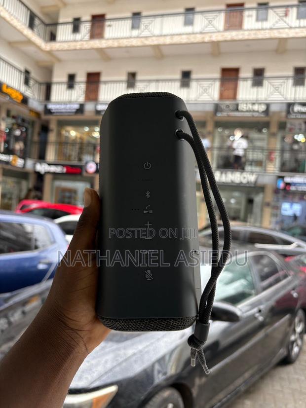 Sony SRS-Xe200 X-Series Wireless Ultra Bluetooth Speaker. · Photo 4