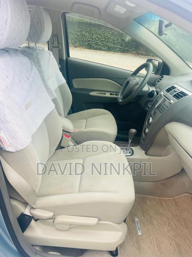 Toyota Belta 2012 Green