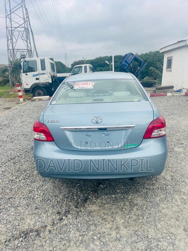Toyota Belta 2012 Green