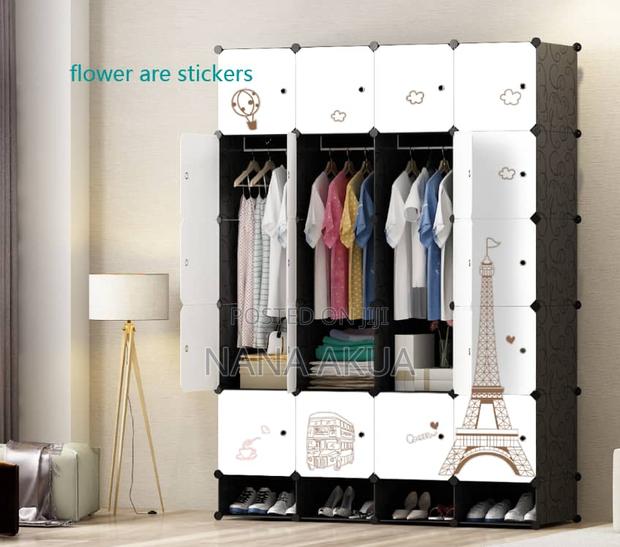 20 Cube Plastic Wardrobe photo 8