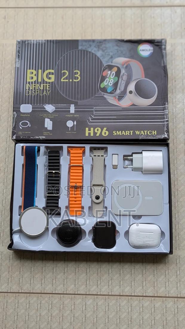 Smartwatch With Earbuds, Power Bank and More photo 4