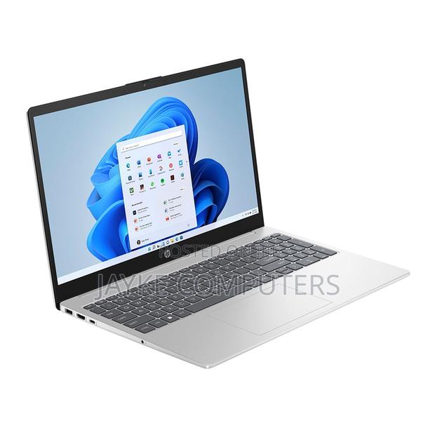 New Laptop HP 15 8GB AMD Ryzen 3 SSD 512GB photo 3