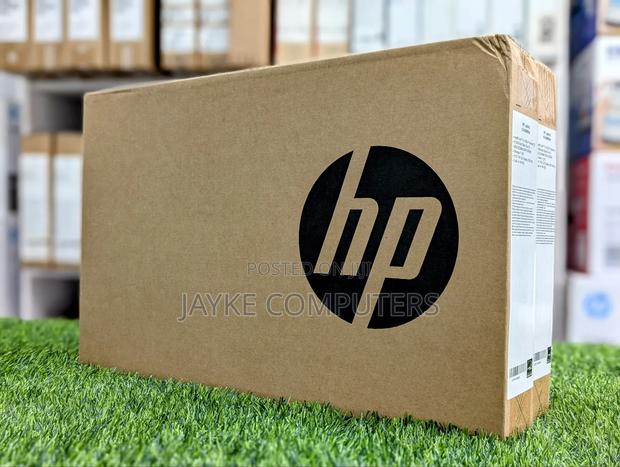 New Laptop HP 15 16GB Intel Core I5 SSD 1T photo 2