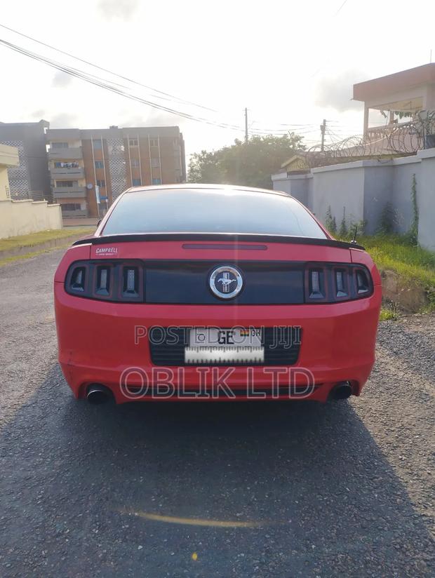Ford Mustang V6 2dr Coupe (3.7L 6cyl 6M) 2014 Red