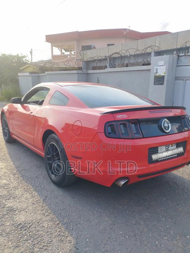 Ford Mustang V6 2dr Coupe (3.7L 6cyl 6M) 2014 Red