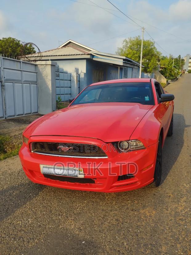 Ford Mustang V6 2dr Coupe (3.7L 6cyl 6M) 2014 Red