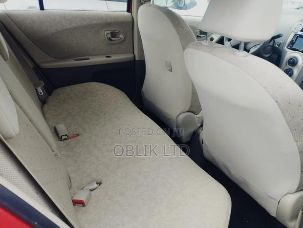 Toyota Vitz 1.3 AWD 5dr 2010 Gray