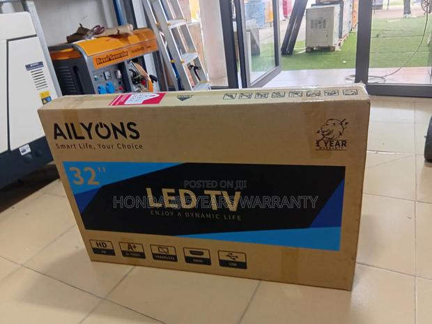 Usb Ailyons 32inches Digital Television Led Display Tv · Photo 3