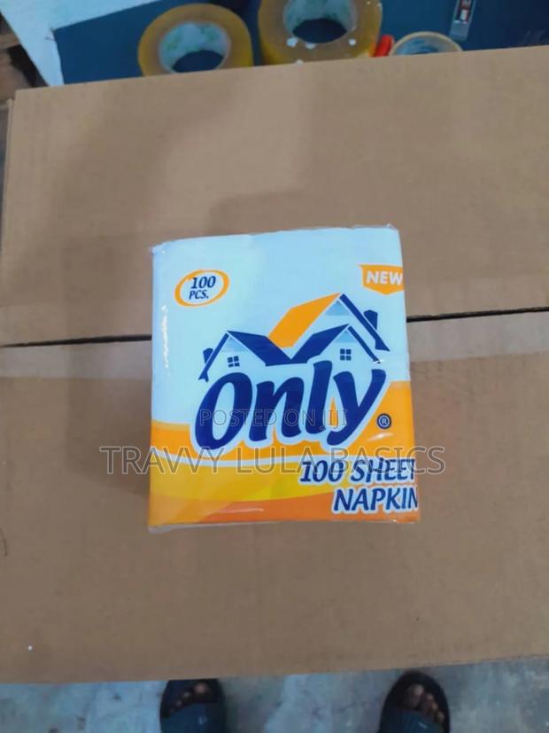 Only Table Tissue-32pcs Per Full Box · Photo 3