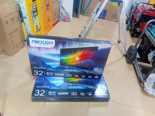 DVBTS 32inches Digital Television Led Display TV · Photo 3
