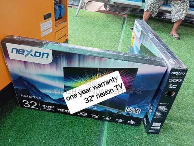 Ultra Slim 32" for Modern Homes · Photo 3