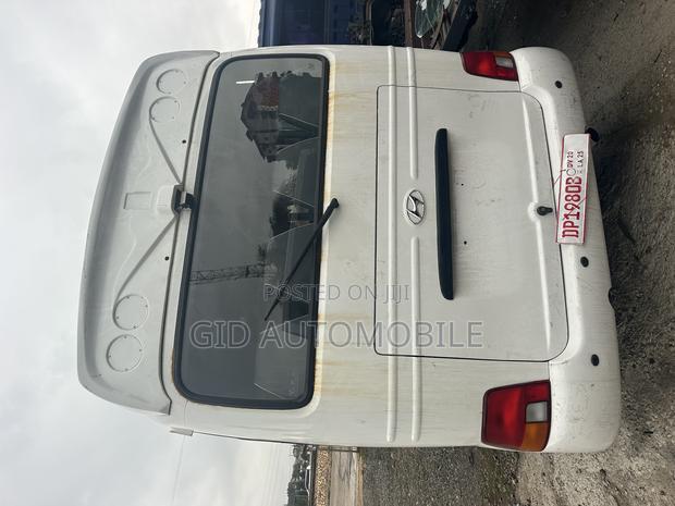 Hyundai County 2013 Grey