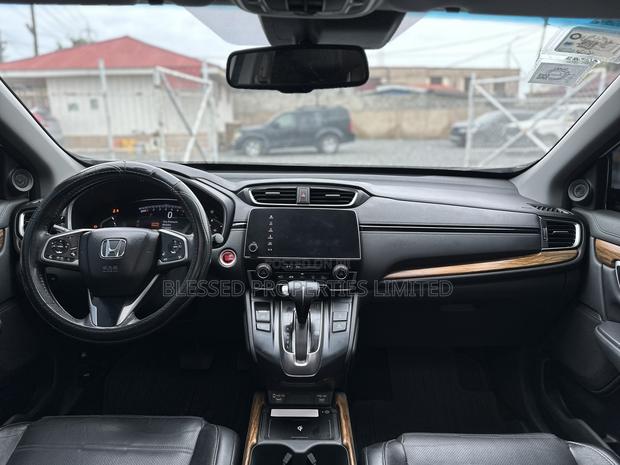 Honda CR-V Touring 2021 White