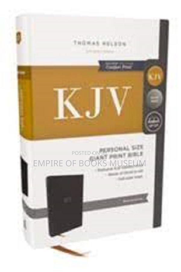 KJV Deluxe Gift Bible Black Leathersoft · Photo 3