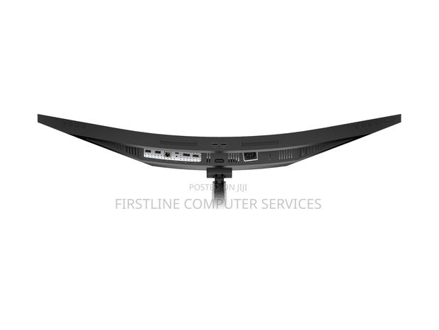 Hp E34m G4 WQHD Curved Usb-C Conferencing Monitor photo 2