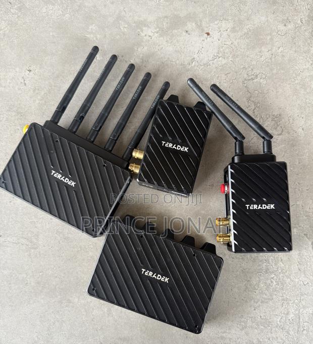 Rent Teradek Bolt 750 12g-Sdi/Hdmi Kit in Accra Ghana. · Photo 4