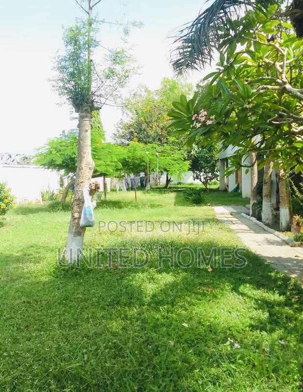 5bdrm House in Tema Metropolitan for rent · Photo 4