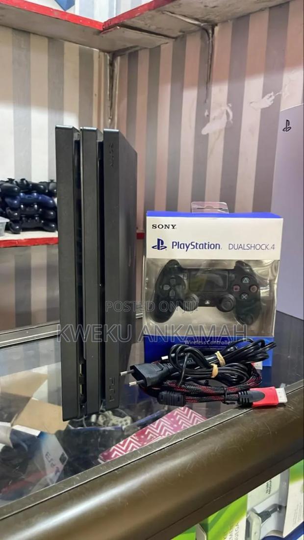 Playstation 4 Pro for Sale · Photo 2