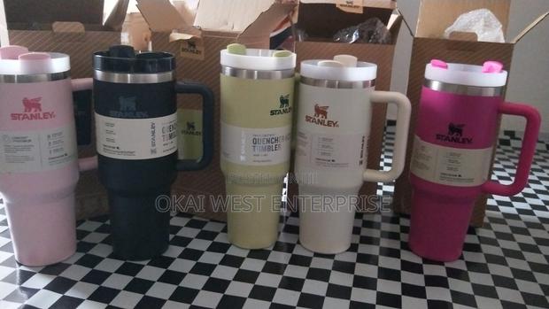 Stanley the Quencher H20 Cup 40 Oz photo 4