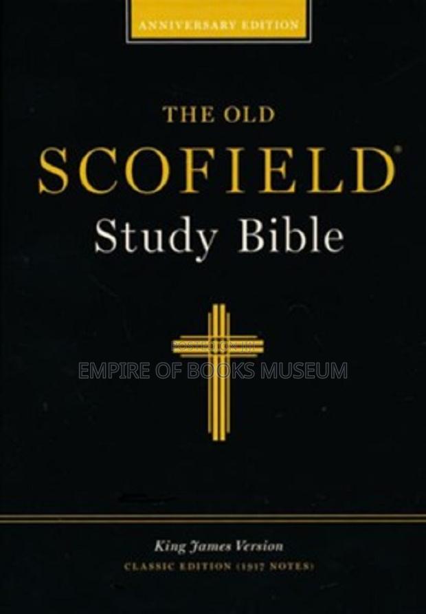 KJV Old Scofield Study Bible: Genuine Leather Black · Photo 2
