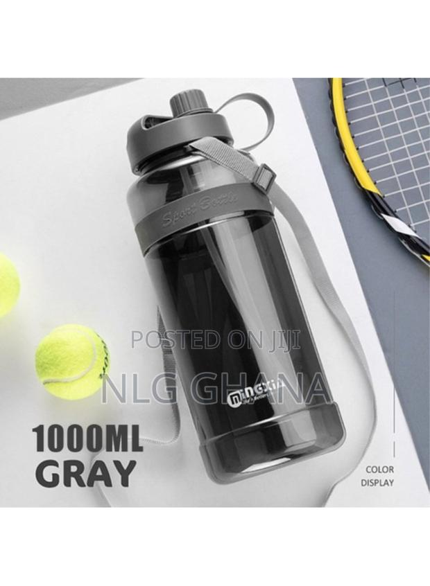 2000ml Large Capacity Sports Straw Water. Bottle. Tvx14628 · Photo 2