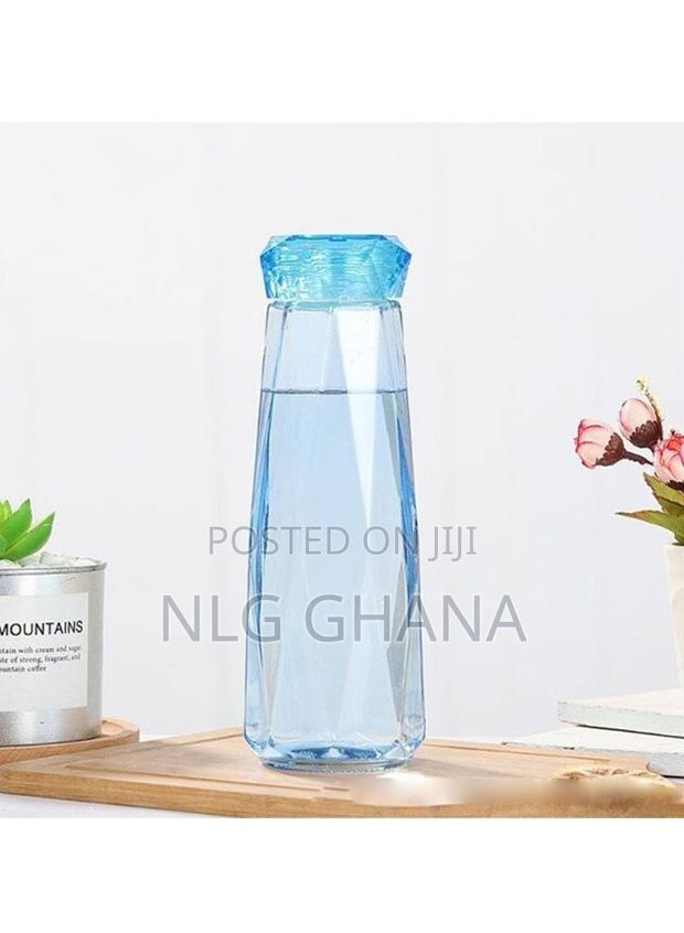 400ml Glass Water Bottle Diamond-Shaped Beverage. Tvx8194 · Photo 3