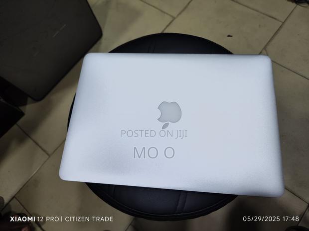 Laptop Apple MacBook Air 2013 8GB Intel Core i5 SSD 128GB photo 5