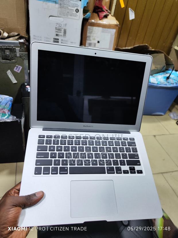 Laptop Apple MacBook Air 2013 8GB Intel Core i5 SSD 128GB photo 7