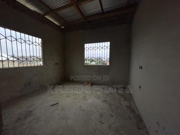 8bdrm House in K Fuseini Estate, Kumasi Metropolitan for sale photo 4