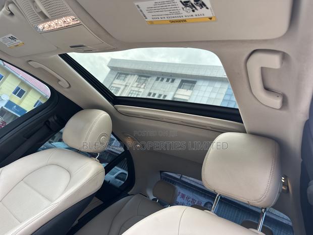 Mercedes-Benz C300 Base C300 AWD 4MATIC Sedan 2019 Blue