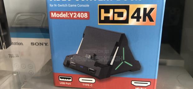 Nintendo Switch Dock With Cards Slot · Photo 3