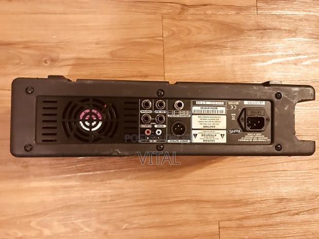 Bass Combo Amplifier Behringer Ultrabass Bxr1800h photo 4