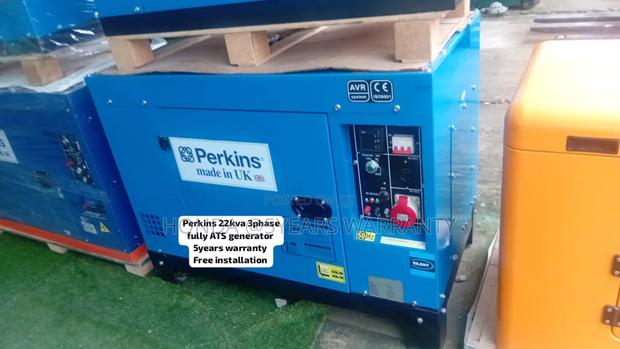 Silent and Automatic Perkins 3phase 22kva Generator Diesel · Photo 2