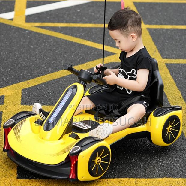 360 Degree Electric Drift Toy Car photo 4
