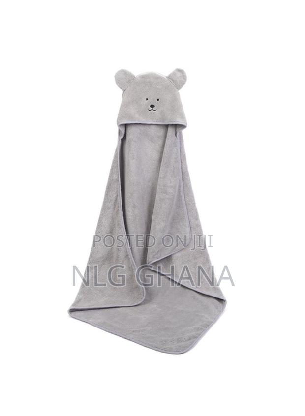 Cartoon Hooded Bathrobe Blanket for Soft Absorbent. Tvx14745 · Photo 2
