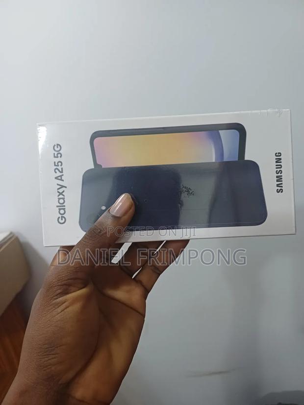 New Samsung Galaxy A25 256 GB Black photo 2