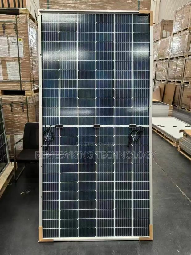 Solar Panels · Photo 4
