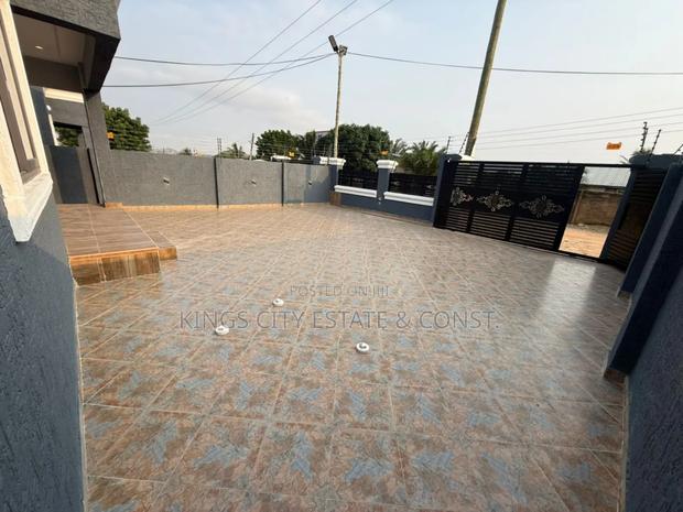 3bdrm House in Kings City Estate, Pokuase for sale photo 12