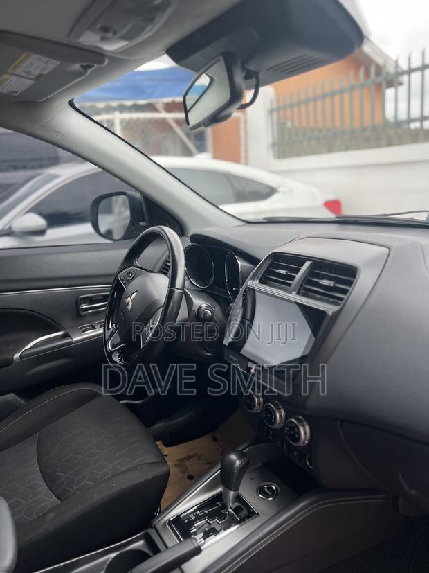 Mitsubishi Outlander SE S-AWC 2020 Silver