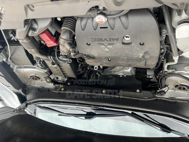 Mitsubishi Outlander SE S-AWC 2020 Silver