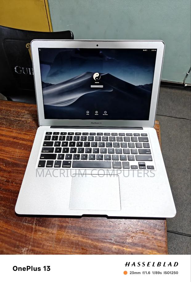 Laptop Apple MacBook Air 2015 4GB Intel Core I5 SSD 128GB photo 3