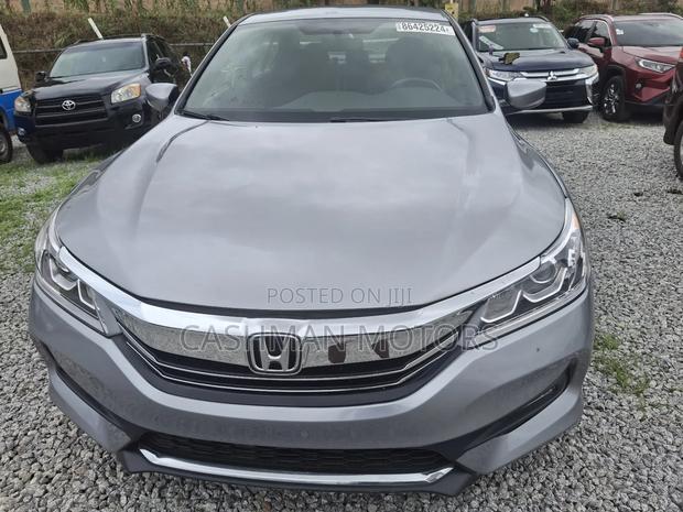 Honda Accord Sport 4dr Sedan FWD (2.4L 4cyl 2A) 2017 Silver