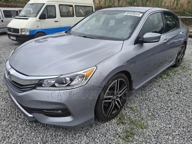 Honda Accord Sport 4dr Sedan FWD (2.4L 4cyl 2A) 2017 Silver