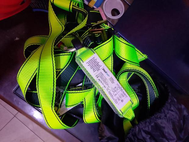 Safety Full Body Harness With Double Lanyards(Vaultex).